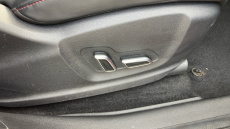 MG Hs 1.5 T-GDI Exclusive 5dr DCT Petrol Hatchback